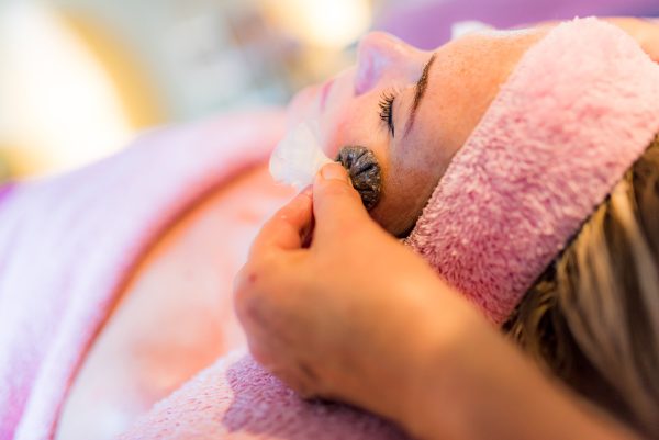 4 in 1 beauty skin treatments, behandelingen voor schoonheidsspecialisten.